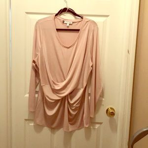 Jennifer Lopez plus size top